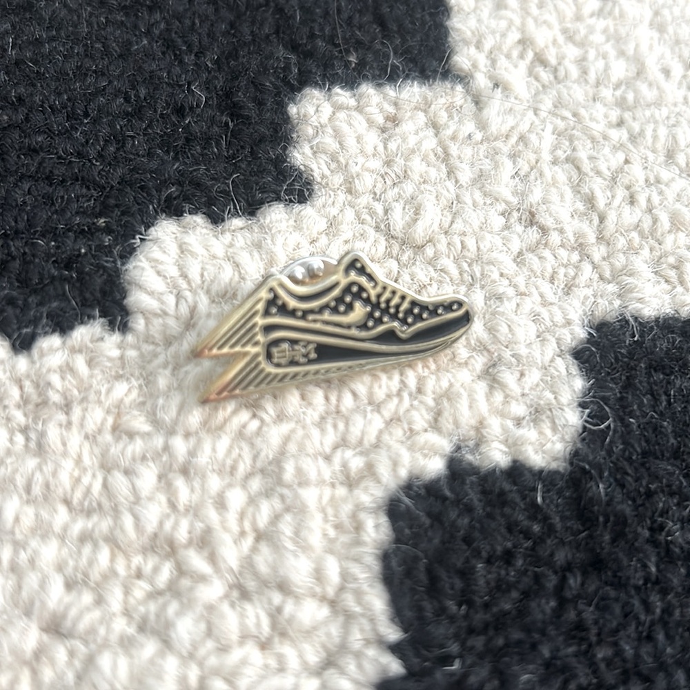 LIMITED EDITION NIKE EHM Shoe Pin
